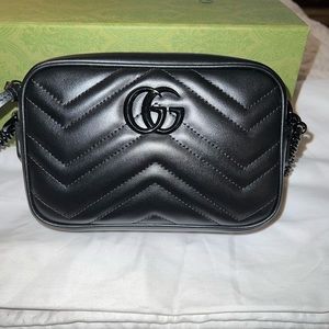 GG Marmont mini shoulder bag